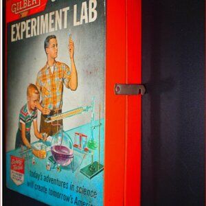 Vintage 1956 Gilbert Chemistry Experiment Lab